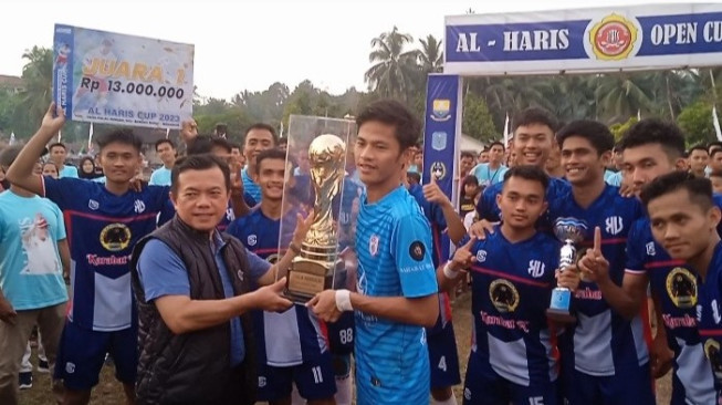 Gubernur Jambi Tutup Al Haris Cup 2023,Kerabat FC Pulau Rengas Juara